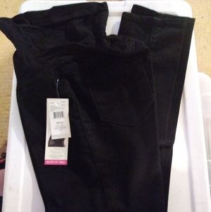 Two Hearts Maternity Skinny Pant - Small